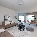 Beachfront Malia Near With Heated Pool & Jacuzzi *