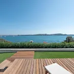 Beachfront Malia Near With Heated Pool & Jacuzzi *