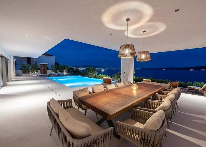 Villa Beachfront Villa Malia Near Trogir With Heated Pool & Jacuzzi