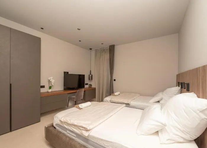Villa Beachfront Villa Malia Near Trogir With Heated Pool & Jacuzzi Trogir