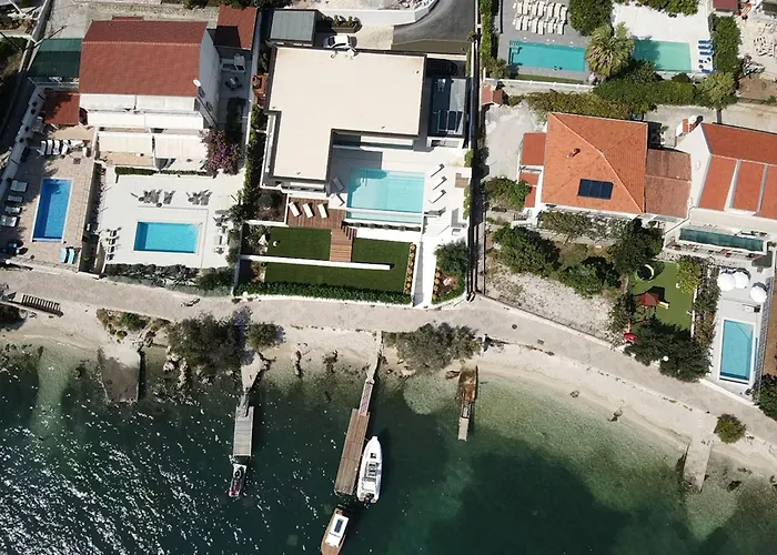 Beachfront Villa Malia Near Trogir With Heated Pool & Jacuzzi