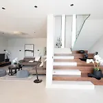 Vila Beachfront Malia Near With Heated Pool & Jacuzzi *