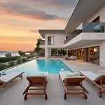 Beachfront Malia Near With Heated Pool & Jacuzzi * 特罗吉尔