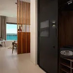 Beachfront Malia Near With Heated Pool & Jacuzzi 别墅 *