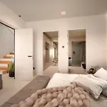 Beachfront Malia Near With Heated Pool & Jacuzzi *