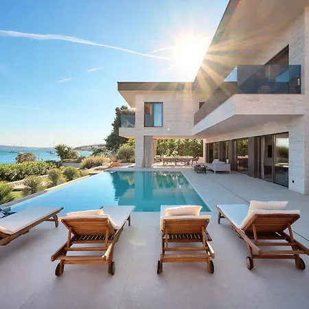 Villa Beachfront Malia Near With Heated Pool & Jacuzzi