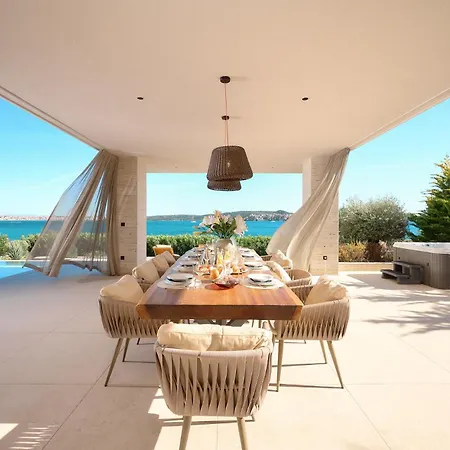 Beachfront Malia Near With Heated Pool & Jacuzzi Villa Trogir