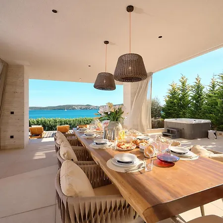 Beachfront Malia Near With Heated Pool & Jacuzzi Villa Trogir