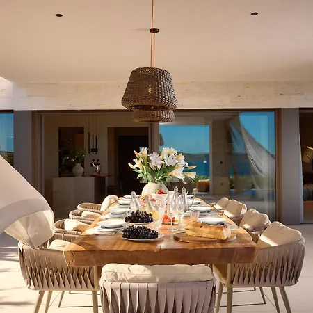 Villa Beachfront Malia Near With Heated Pool & Jacuzzi *