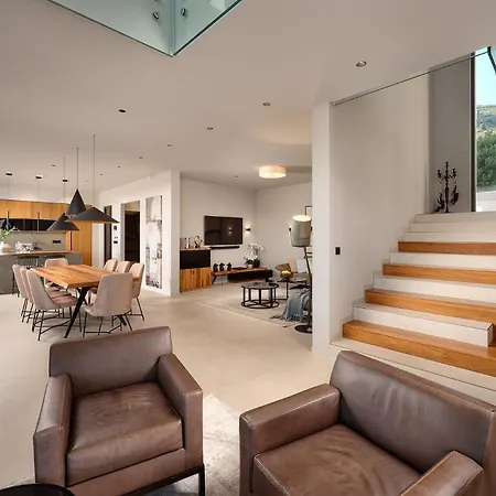 Beachfront Malia Near With Heated Pool & Jacuzzi Villa *