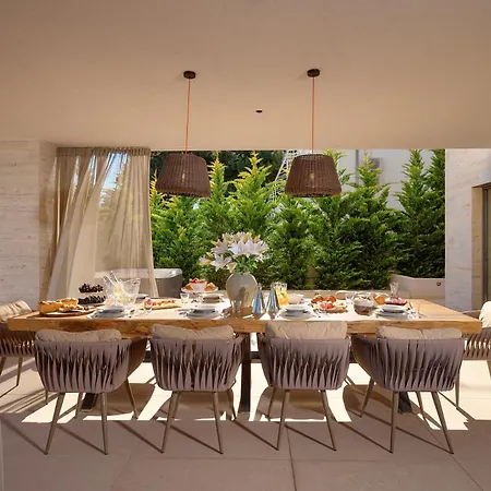 Beachfront Malia Near With Heated Pool & Jacuzzi Villa Trogir
