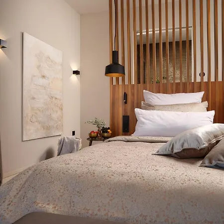 Beachfront Malia Near With Heated Pool & Jacuzzi * Trogir
