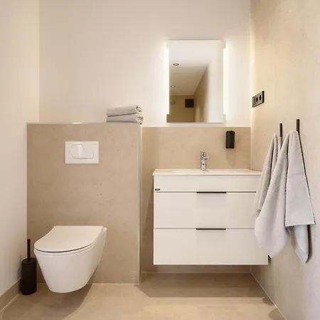 Beachfront Malia Near With Heated Pool & Jacuzzi Villa Trogir